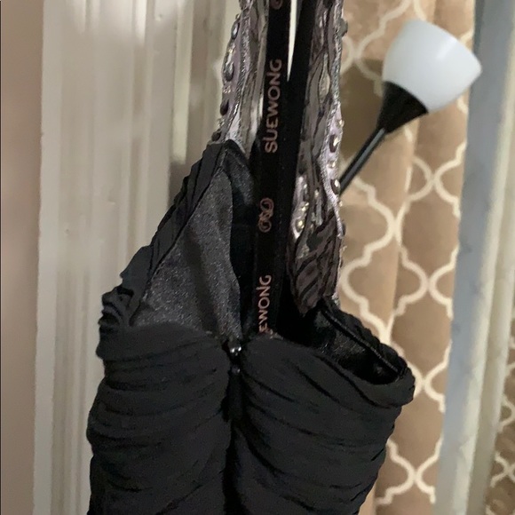 Black elegant dress - Picture 3 of 5